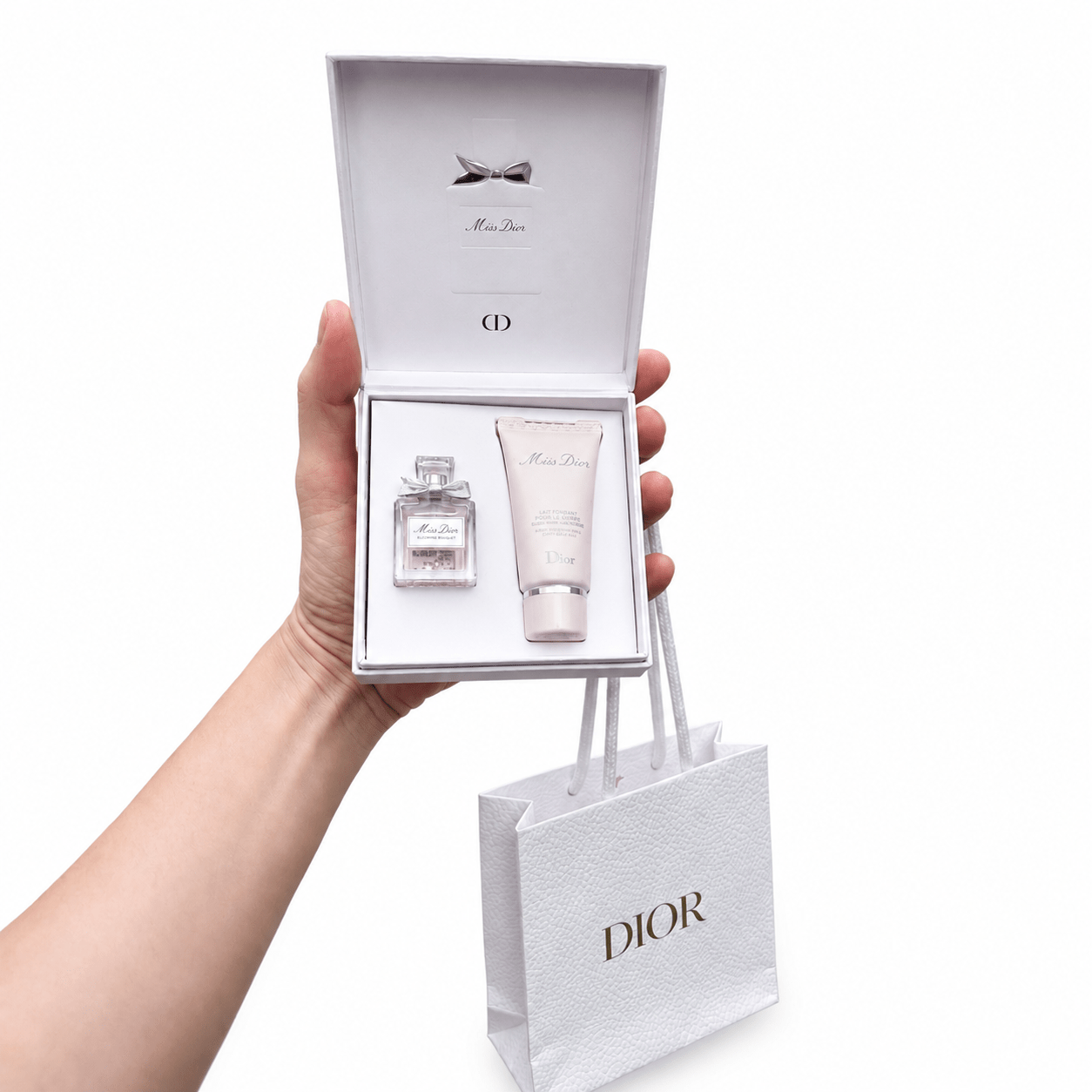 Mini Miss Dior Perfume 5ml & Lotion 20ml Woman Mini Blooming Bouquet Set with Bag - BusDeals