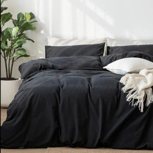 Premium Queen/Double size 6 pieces Bedding Set without filler, Plain Black Color - BusDeals