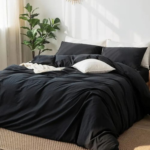 Premium Queen/Double size 6 pieces Bedding Set without filler, Plain Black Color - BusDeals