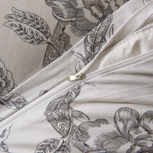 Queen size 6 - piece 3D duvet cover set vintage print. - BusDeals