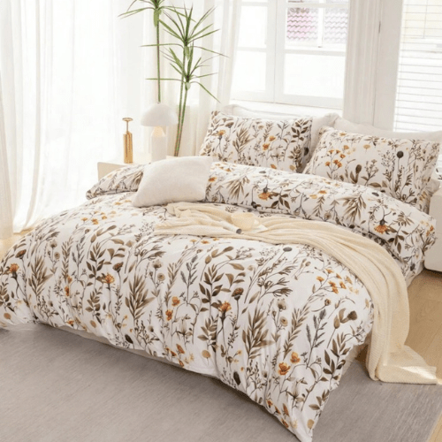 Queen size 6 pieces bedding set, featuring a beautiful orange and brown floral design. - BusDeals