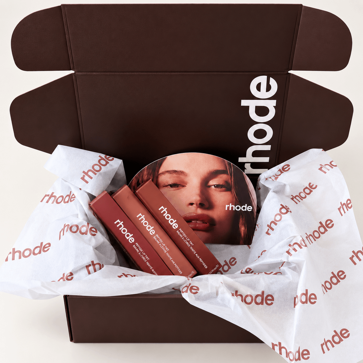 Rhode the peptide lip trio. Colada, Macadamia Butter, and Honey Mango - BusDeals