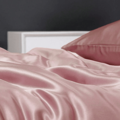 Silky Satin, King Size 6 - Piece Duvet Cover Set, Plain Pink Color. - BusDeals