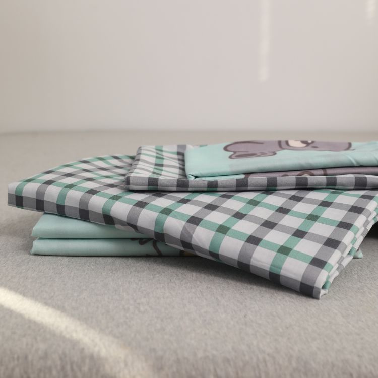 Single Size Bedding Set 4 Pieces Without Filler, Cute Bear Design Green Color - BusDeals