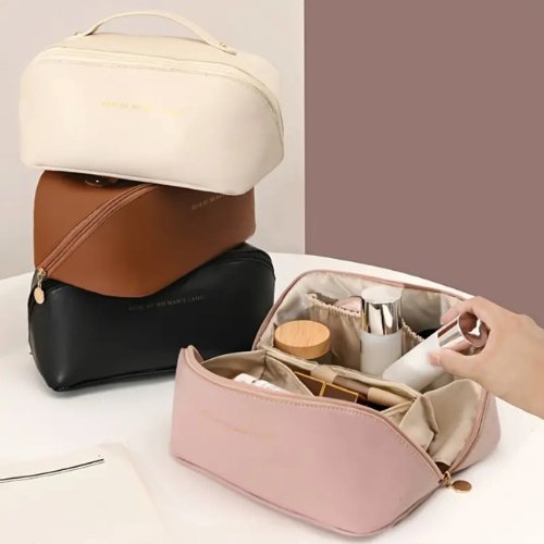 Travel Cosmetic Storage Bag. - BusDeals