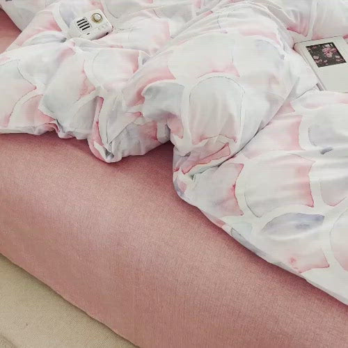Single size 4 pieces Bedding Set without filler, Pink Ombre Color Scale Design -BusDealsToday