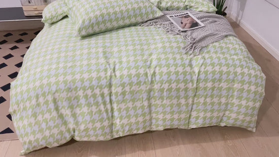 Single size 4 pieces Bedding Set without filler, Checkered Design Green Color, Busdeals Today