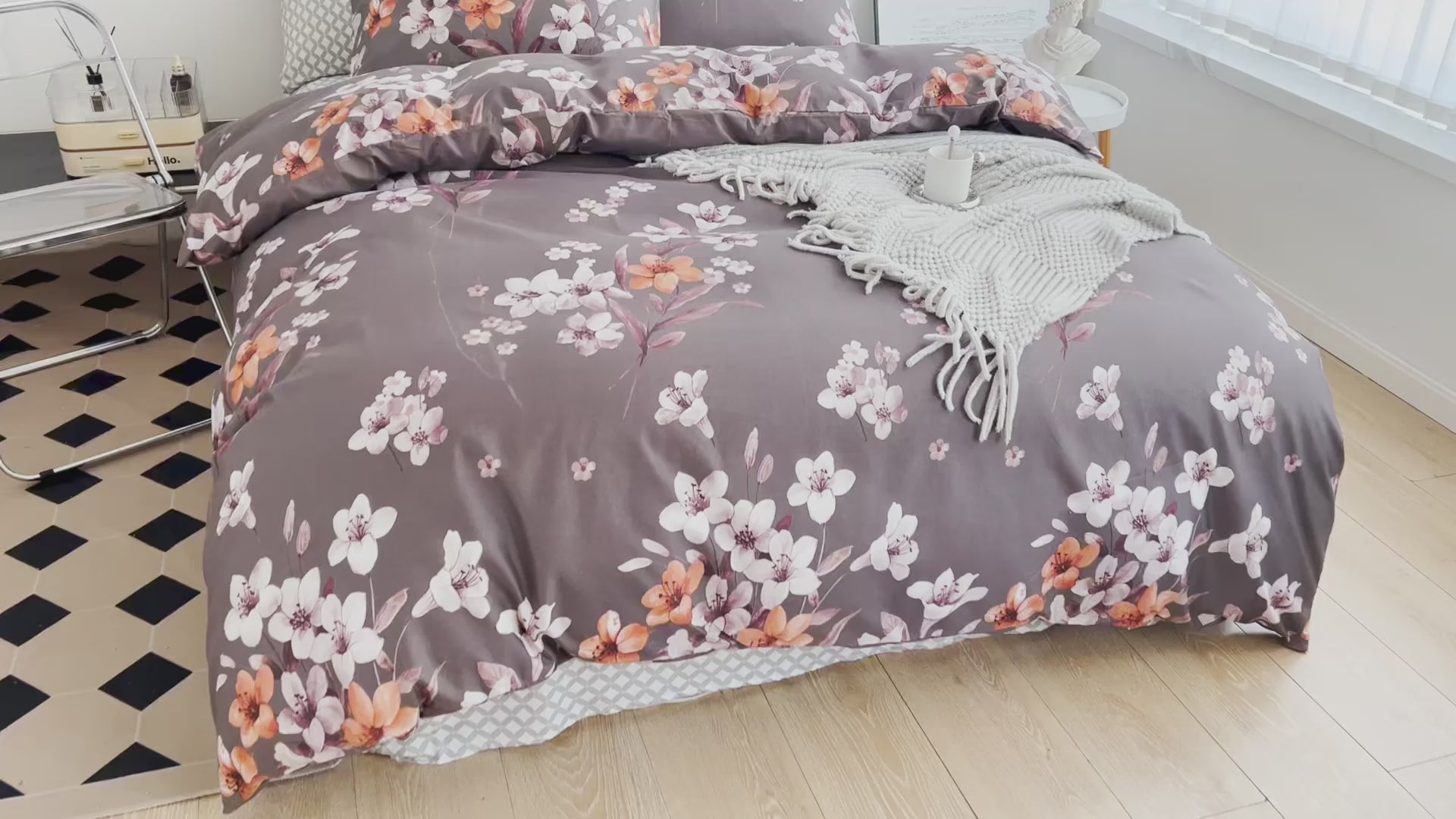 Queen/Double size 6 pieces Bedding Set without filler, Floral Design Brown Color, Busdeals Today