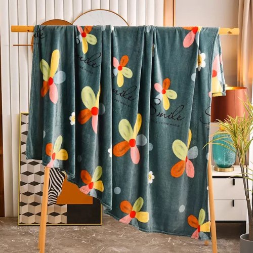 Fleece blanket, Evergreen Color Floral Design - BusDeals
