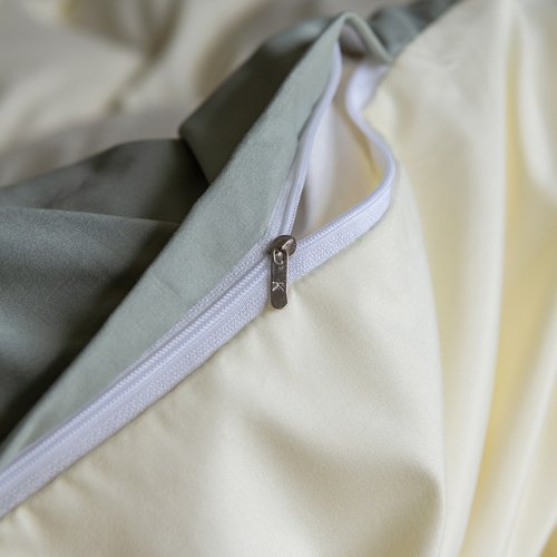 Premium King Size Korean Reversible Bedding Set, Plain Cream and Green Color. - BusDeals