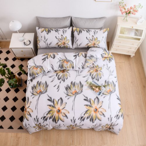 Queen/Double size 6 pieces Bedding Set without filler , Beautiful Floral Design - BusDeals