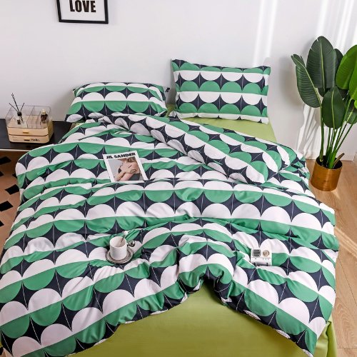 Queen/Double size 6 pieces Bedding Set without filler, Circle Design Green Color - BusDeals