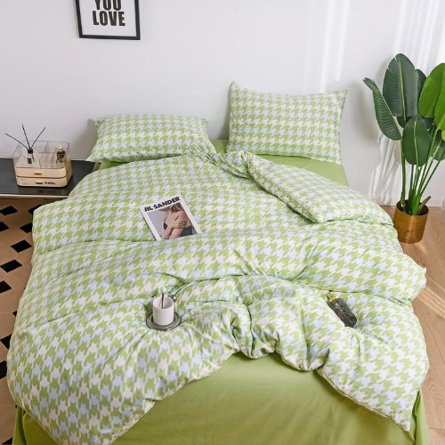 Single size 4 pieces Bedding Set without filler, Checkered Design Green Color - BusDeals