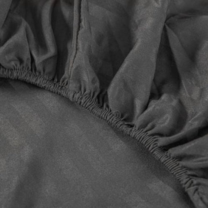 Variance Size 3 Piece Set, Bedsheet with 2 Pillow Cases, Black Color - BusDeals