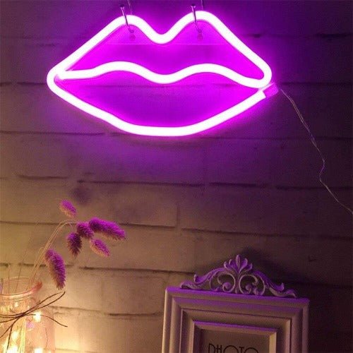 Wall Hanging LED Neon Light Sign, Lips design - BusDeals