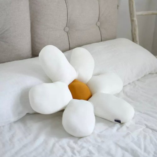 White Flower Shaped Cute Soft Cushion - BusDeals